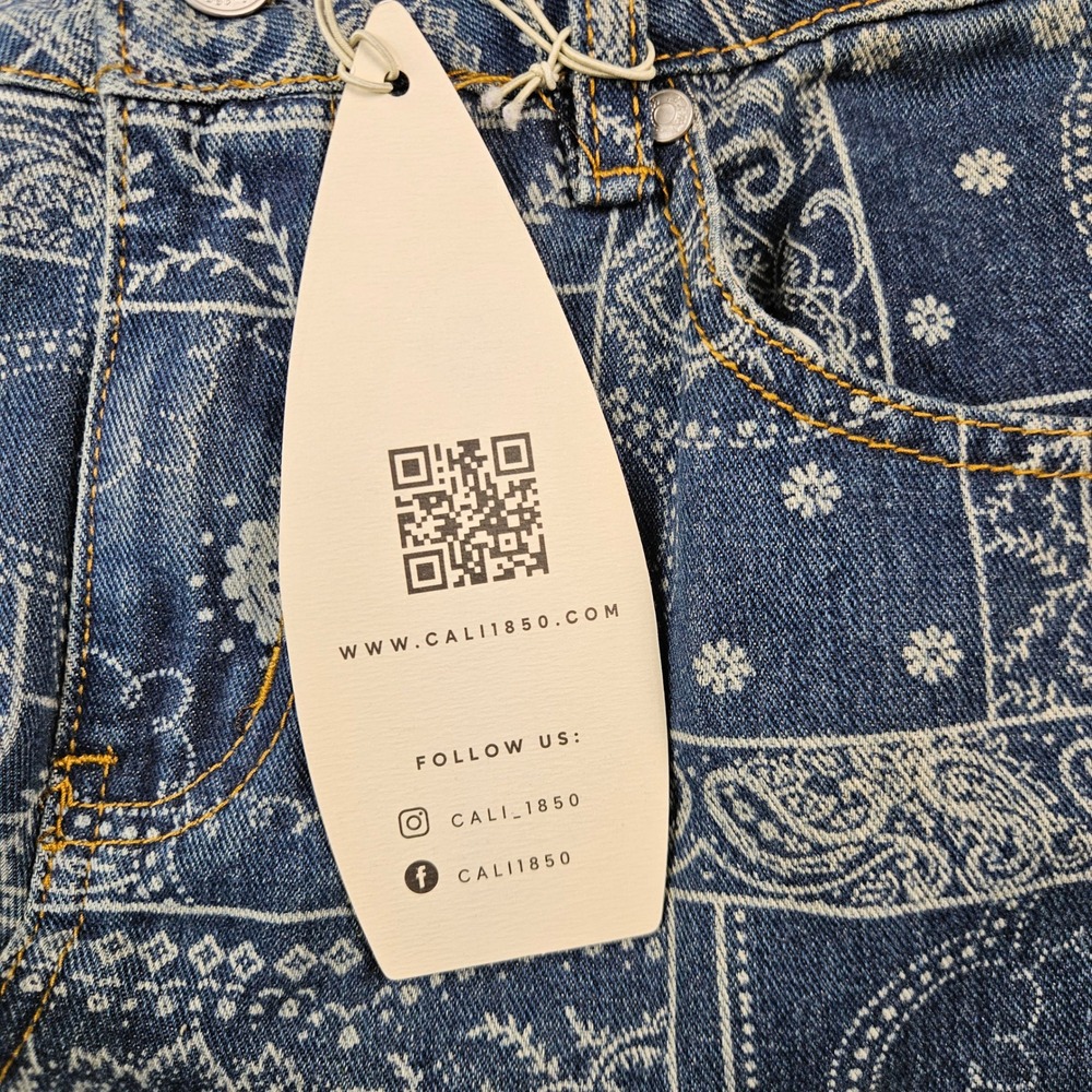Cali 1850 Bandana Patchwork Wide Leg Jeans Blue White Paisley Print 9/29 NWT - Picture 12 of 14